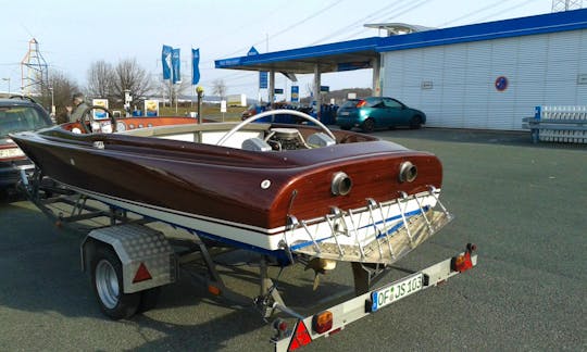 Classic Speedboat Aquacraft California Boat Rental in Wiesbaden, Germany