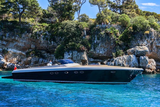 Itama 55ft Open Luxury Motor Yacht Rental in Cote d'Azur, France