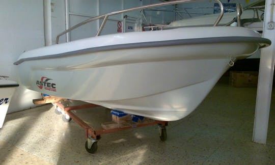 Luxury ASTEC 500 Boat Rental in Spain