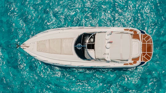 Location d'un yacht privé haut de gamme de 46 pieds à Cancún