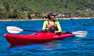 Kayaking for 2 or 4 Days 2 days in the 1st fjord in Patagonia