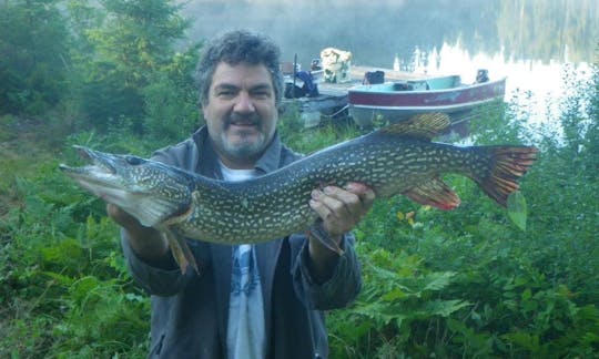 Lake Fishing and Lodging In Ontario