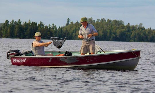 Lake Fishing and Lodging In Ontario