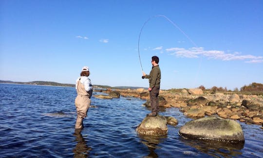 Safári de pesca com mosca e serviço de guia na Suécia