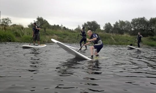 イギリスのスタンドアップパドルボードチャーター