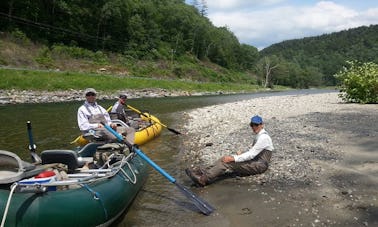 Barco de pesca e serviço de guia em Stockbridge