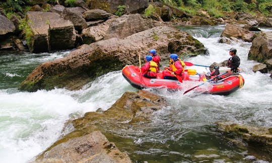 Half Day (Grade 5 Rapids) White Water Rafting on the Rangitikei River in New Zealand