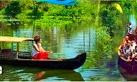 Rent a Punt Boat to enjoy the river in Alappuzha, India