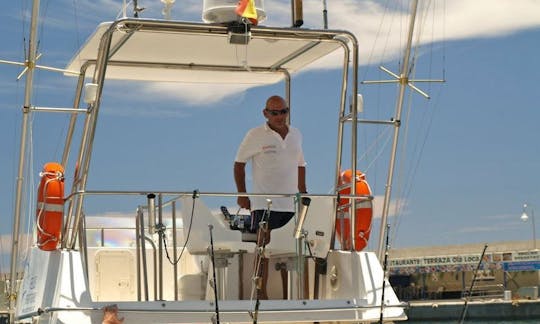 Location de yacht de pêche sportive de 39 pieds en Espagne