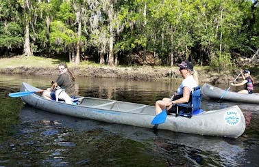 Canoe Rental in Arcadia on scenic paddle trail