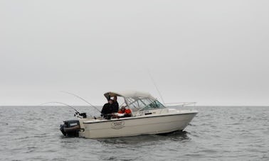 Barco de pesca guiado de 26 pés em Kyuquot, BC