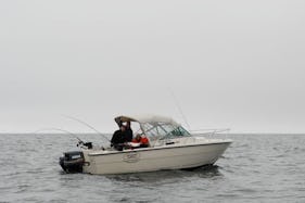 26' Guided Fishing Boat In Kyuquot, BC