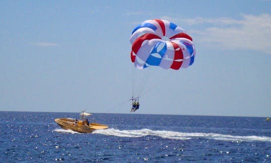 Parascending Flights in Playa Chica, Puerto del Carmen