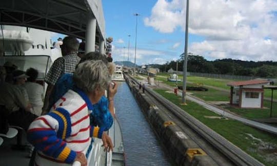 Canal Partial Transit Tour in Panama