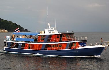 Motor Yacht Rental for Thailand and Myanmar
