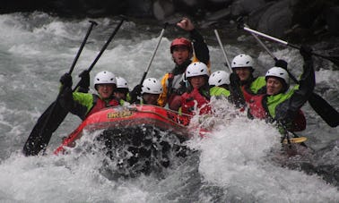 Aventuras en aguas bravas en Turangi, Nueva Zelanda