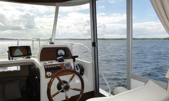 31' Motor Yacht Charter in Holbæk, Denmark