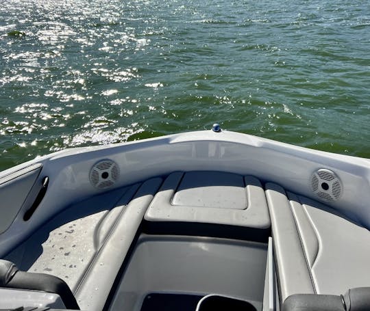 19 ft Yamaha: Cruise Newport Beach in Style! 