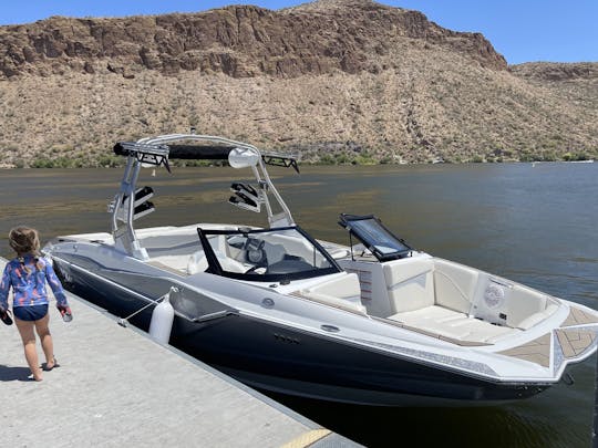 New 23ft Supreme Wake Surf Boat!!!