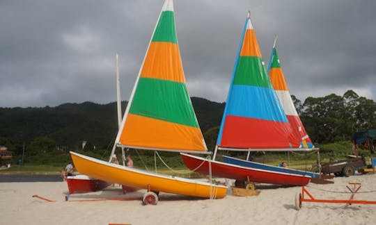 ブラジルのフロリアノポリスでのデイセーラーレンタル