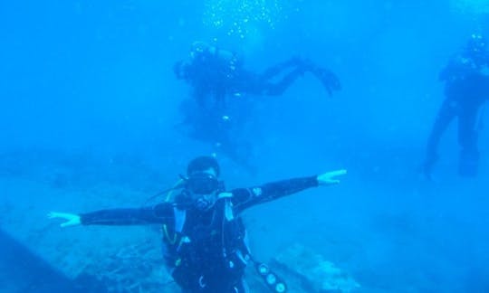 Diving Trips on a Speed Boat in Heraklion, Greece