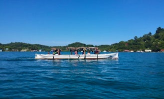 Fun-Filled Boat Tour in Coxen Hole, Honduras