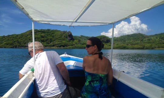 Island Tours in Coxen Hole, Honduras
