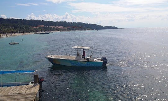 Charter a Center Console in Coxen Hole, Honduras