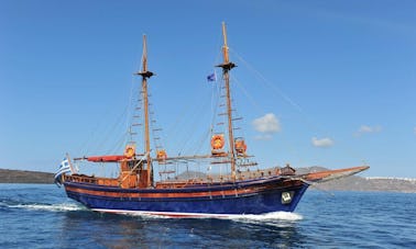 Volcano and Hot Springs Excursion for the Whole Family aboard 49' Sailing Gulet in Fira, Greece