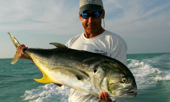 36' Sport Fisherman, Fishing Charter in Isla Mujeres, Mexico