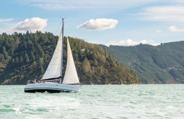 32' Sailing Yacht Trips In Te Mahia