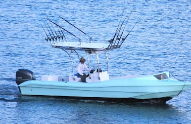 26' Center Console "Reel Time" Fishing Charter in Drake Bay, Costa Rica