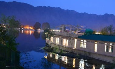 Des vacances mémorables en péniche à Srinagar, en Inde