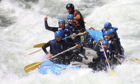 Viajes de rafting fluviales tradicionales y energéticos en Chile