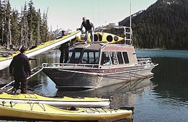 34ft Power Catamaran Boat Charter in Whittier, Alaska