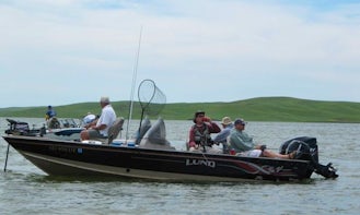 17' Fishing Charter In Pierre, South Dakota