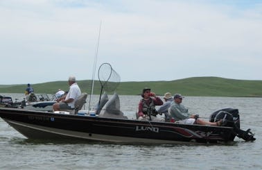 17' Fishing Charter In Pierre, South Dakota