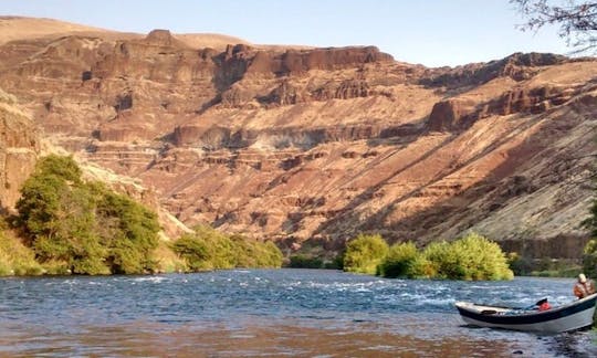 Bass Boat Fishing Charter in Sisters, Oregon