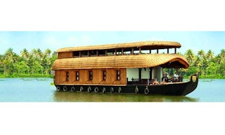 Four Bedroome Houseboat for Rent in Alappuzha