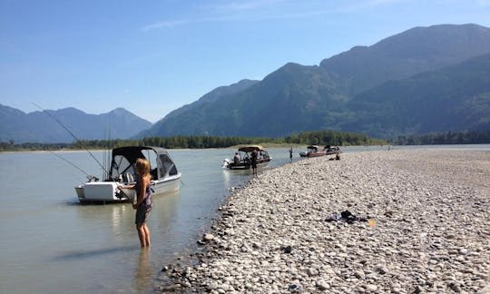 Bateau de pêche guidé de 20 pieds à Squamish-Lillooet B