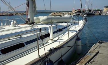 10  Person Cruising Monohull Rental In Castiglione della Pescaia, Toscana