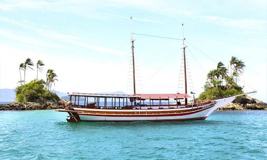 Best ways to explore Angra dos Reis, Brazil - Charter a Gulet!