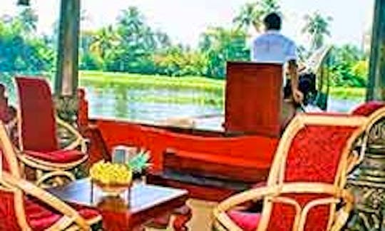 Experience The Alappuzhan River on a Houseboat