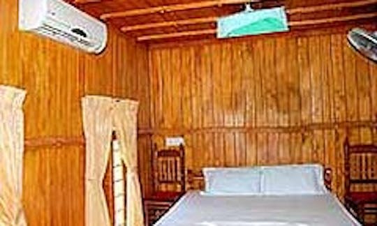 1 bedroom Luxury Houseboats Charter in Alappuzha