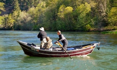 Viajes guiados de pesca en el sur de Oregón