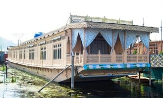 Three Bedroom Houseboat Charter in Kashmir, India