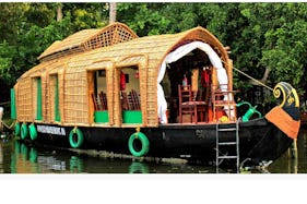 Houseboat Charter in Alappuzha