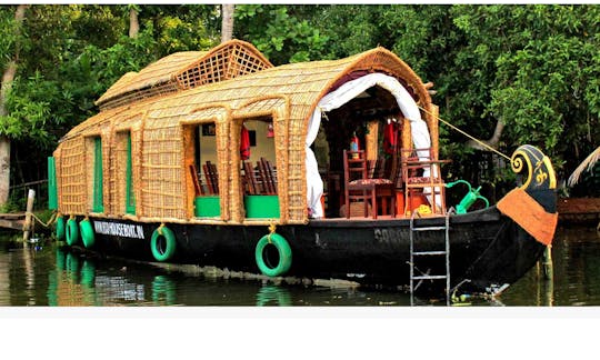 ECO HOUSEBOAT