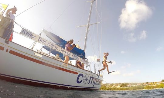 44'Cruising Monohull Charter in Kralendijk, Caribbean Netherlands