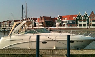 32' Chaparral Signature Motor Yacht for 6 People in North Holland, Netherlands